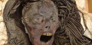 Screaming Woman μούμια