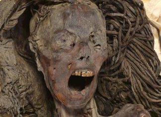 Screaming Woman μούμια