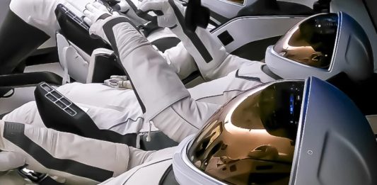 Η SpaceX εκτοξεύει 4 άτομα στον πρώτο διαστημικό περίπατο – Δείτε video προσομοίωσης της αποστολής