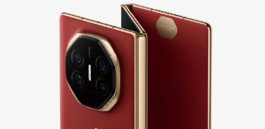 Η πρώτη πραγματική φωτογραφία του Huawei Mate XT, κοντινό πλάνο στο πρώτο tri-fold στον κόσμο Huawei Mate XT