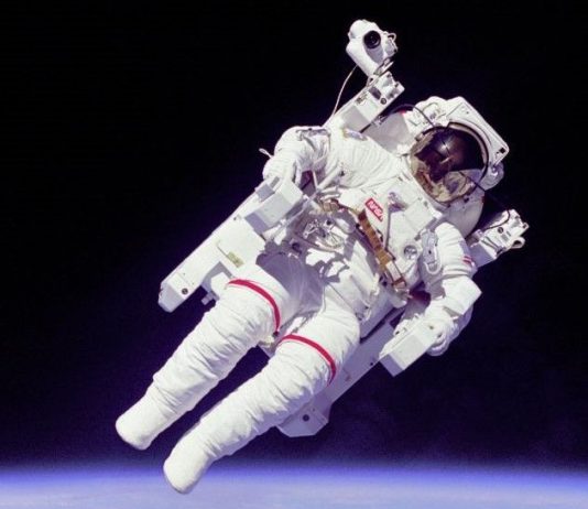 σώμα διάστημα