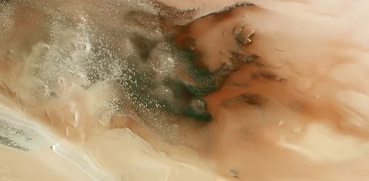 Η Mars Express στέλνει εκπληκτικές εικόνες από το «κρυπτικό έδαφος» του Άρη