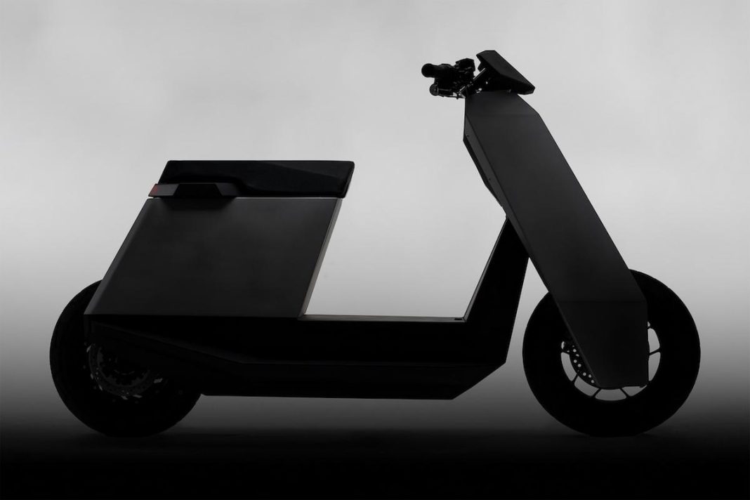 scooter tesla start-up