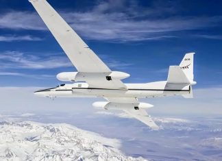NASA αεροπλάνο ορυκτός πλούτος