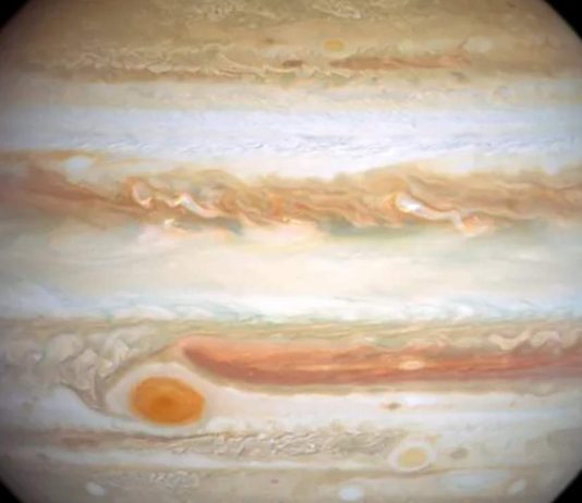 Αστρονόμος με αυτή τη τεχνική ανακάλυψε κάτι πολύ περίεργο στον Δία αστρονόμος Δίας περίεργο πυρήνας Δία