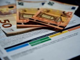 πάροχο ηλεκτρικού ρεύματος ρήτρες