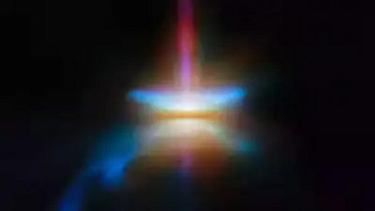 HH30 protostar αστέρι