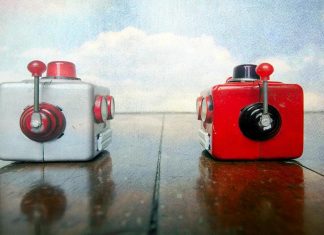 agents AI επικοινωνία