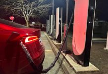 Tesla superchargers καταστροφές