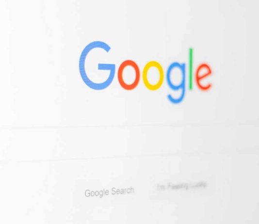 googleάρεις όνομά σου
