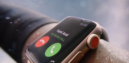 Πώς να κάνεις το Apple Watch να «χτυπά» σαν quartz ρολόι