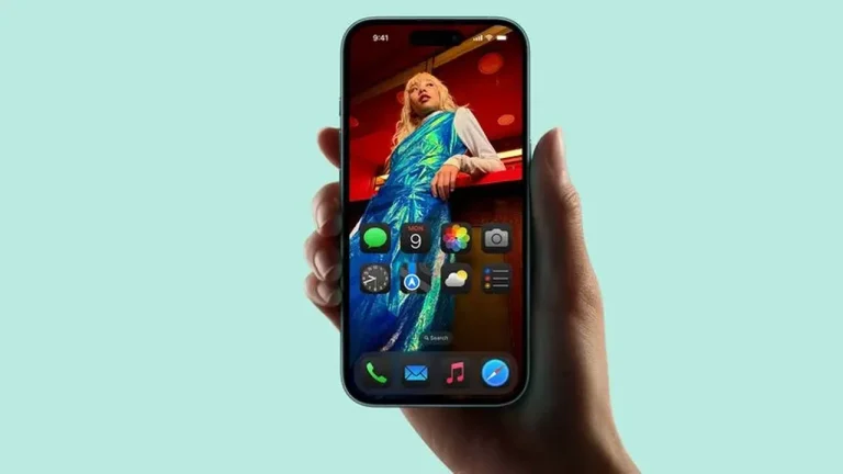 iPhone 16 iPhone 17 οθόνη