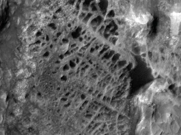 Οι γιγάντιοι «ιστοί αράχνης» στον Άρη είναι ο επόμενος μεγάλος στόχος του Curiosity! Ιστοί αράχνης Άρη