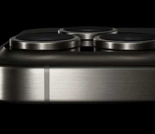 Σε έκπτωση τα iPhone 15 για την περίοδο των Χριστουγέννων Apple 200MP