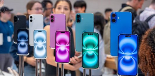 iPhone τιμές