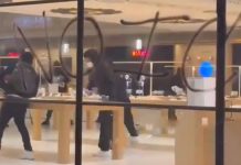 Apple Store Los Angeles