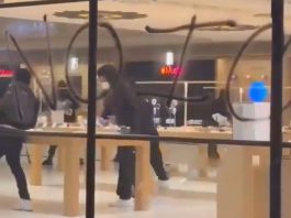 Apple Store Los Angeles