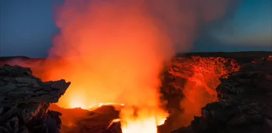 Η Γη πάλλεται κάτω από την Αφρική και ο φλοιός της σχίζεται