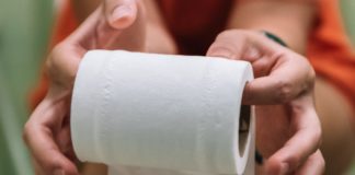 τουαλέτα θάνατο