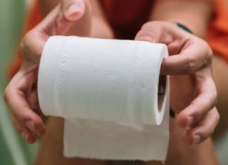 τουαλέτα θάνατο