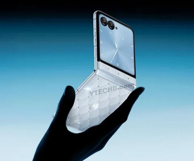 Motorola Razr Swarovski