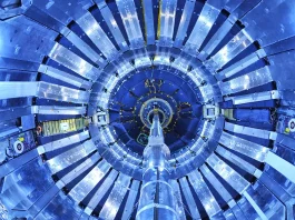 Το CERN αλλάζει τον χρόνο; Η απάντηση για όσους αγνοούν τι πραγματικά κάνει ο Μεγάλος Επιταχυντής Αδρονίων CERN
