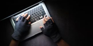 επιθέσεις Ελληνικό internet