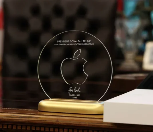 Apple Trump