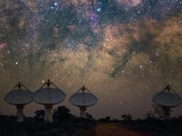 Αστρονόμοι ανακαλύπτουν μια τεράστια κοσμική «γέφυρα» που συνδέει γαλαξίες