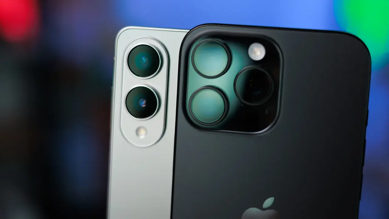 Apple Samsung