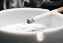 κάπνισμα σε εξωτερικούς χώρους