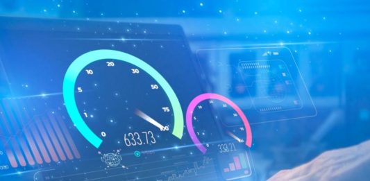 Απεριόριστη ομιλία 300 SMS και internet