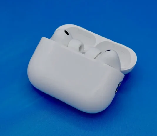 Όσα πρέπει να ξέρεις για τις νέες δυνατότητες των AirPods το 2025