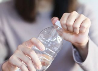 εμφιαλωμένο νερό