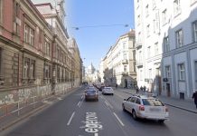 Ανακάλυψαν κάτι ανεκτίμητο στις πληροφορίες του Google Maps image showing a screenshot of street view