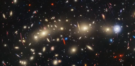 Αστρονόμοι μάλλον ανακάλυψαν τα πρώτα αστέρια που σχηματίστηκαν στο Σύμπαν! πρώτα αστέρια