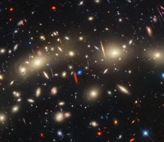 Αστρονόμοι μάλλον ανακάλυψαν τα πρώτα αστέρια που σχηματίστηκαν στο Σύμπαν! πρώτα αστέρια