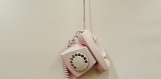 σταθερό χωρίς σταθερό