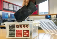 τηλέφωνα σχολεία