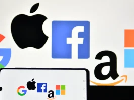 Οι ΗΠΑ απειλούν με αντίποινα την ΕΕ για την ευρωπαϊκή νομοθεσία για το διαδίκτυο ΕΕ ΗΠΑ