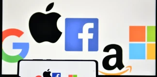 Οι ΗΠΑ απειλούν με αντίποινα την ΕΕ για την ευρωπαϊκή νομοθεσία για το διαδίκτυο ΕΕ ΗΠΑ