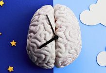 Οι επιστήμονες εξηγούν γιατί ξυπνάμε λίγα λεπτά πριν το ξυπνητήρι