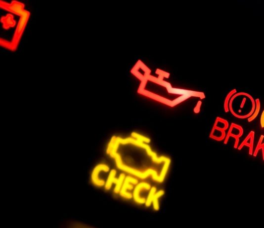 Το check engine του smartphone: Η εφαρμογή που όλη η Ελλάδα πρέπει να κατεβάσει check engine smartphone