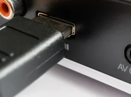 Ασύρματο vs Ενσύρματο HDMI: Τι να επιλέξετε για την εικόνα και τον ήχο σας