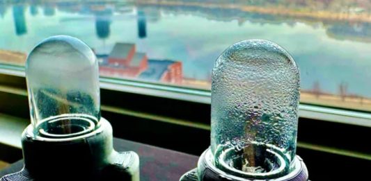 Επιτέλους μια συσκευή που μετατρέπει τον αέρα σε πόσιμο νερό στο λεπτό! συσκευή αέρα πόσιμο νερό