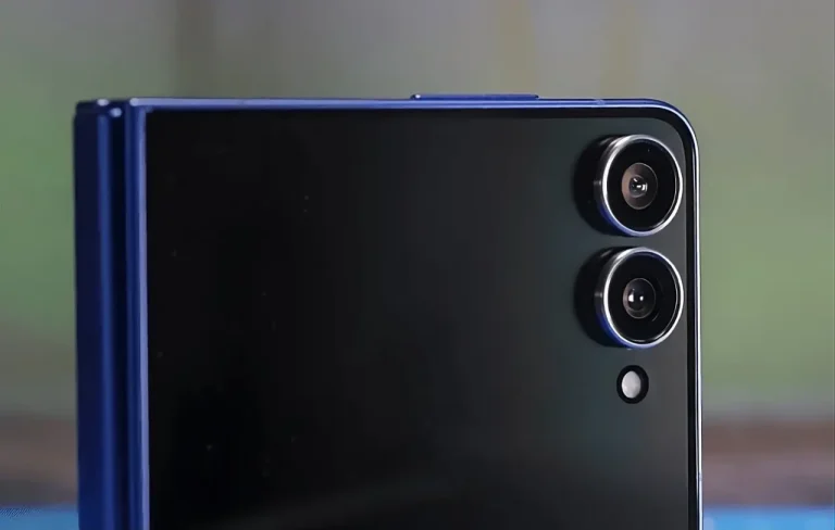 Galaxy Z Flip8