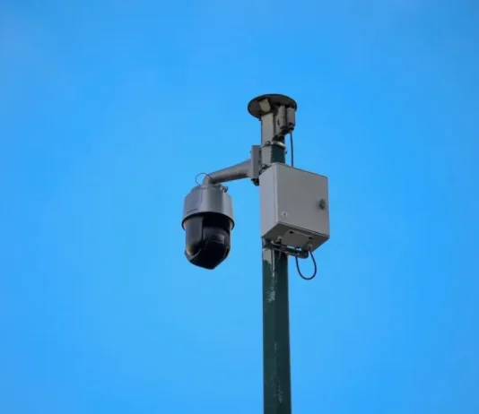 Οι νέες κάμερες AI έχουν καταγράψει πάνω από 10.000 παραβάσεις κόκκινου σηματοδότη κάμερες AI