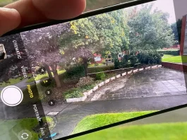 iPhone 18 Pro: Η Apple θέλει μια κάμερα και ένα αξεσουάρ που έχει η Vivo και η Oppo