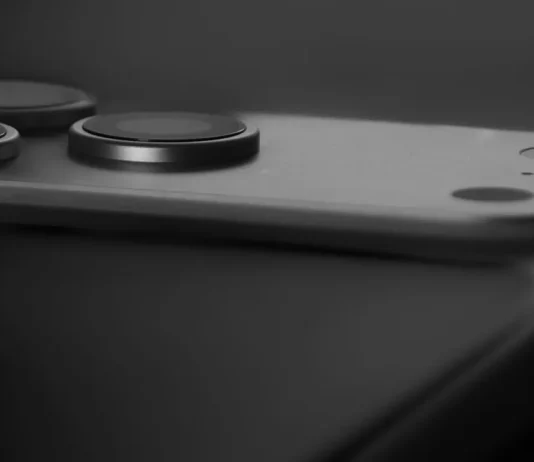 Νέα διαρροή δείχνει ότι έρχεται σημαντική αναβάθμιση του zoom στο iPhone 18