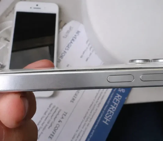 Νέο πρόβλημα για τα iPhone με φουσκωμένες μπαταρίες!